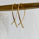 Dainty Crossed-Arch Threader - Boisdoree