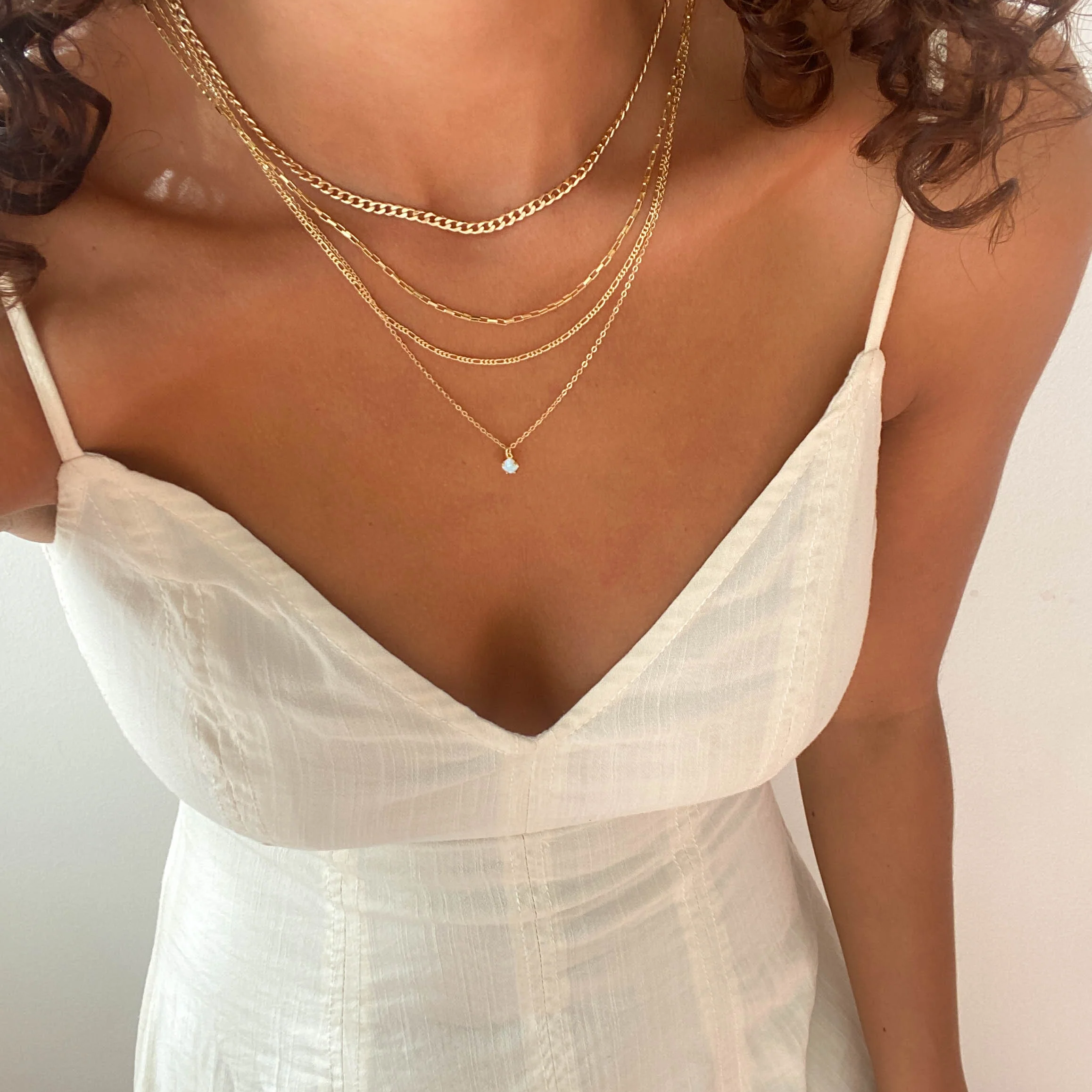 How to Stack Jewelry: The Ultimate Guide to Perfect Layering