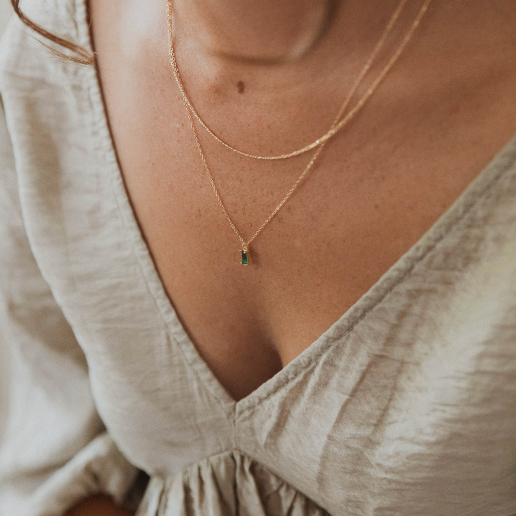The Jewelry Capsule: Build a Minimalist Collection That Works With Everything