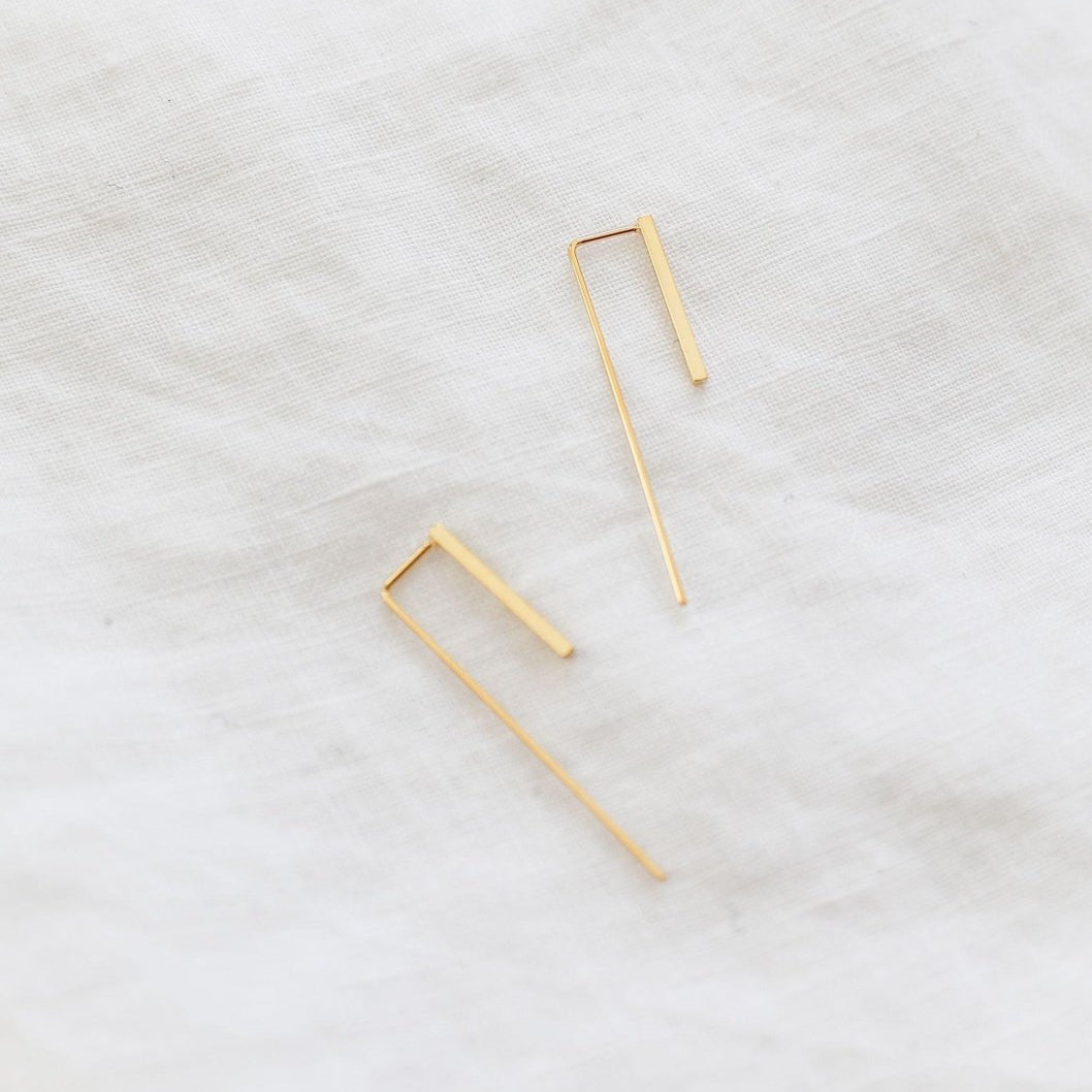 Mila Bar Earring - Boisdoree